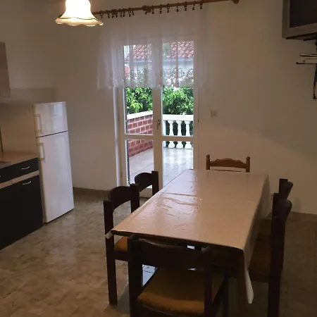 With Parking Space Orebic, Peljesac - 4526