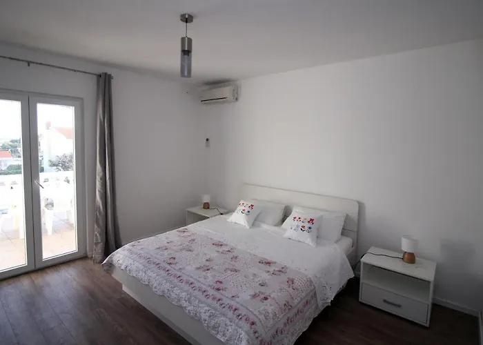 With Parking Space Orebic, Peljesac - 4526 Apartament Orebić