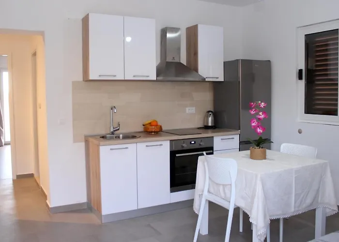 With Parking Space Orebic, Peljesac - 4526 *